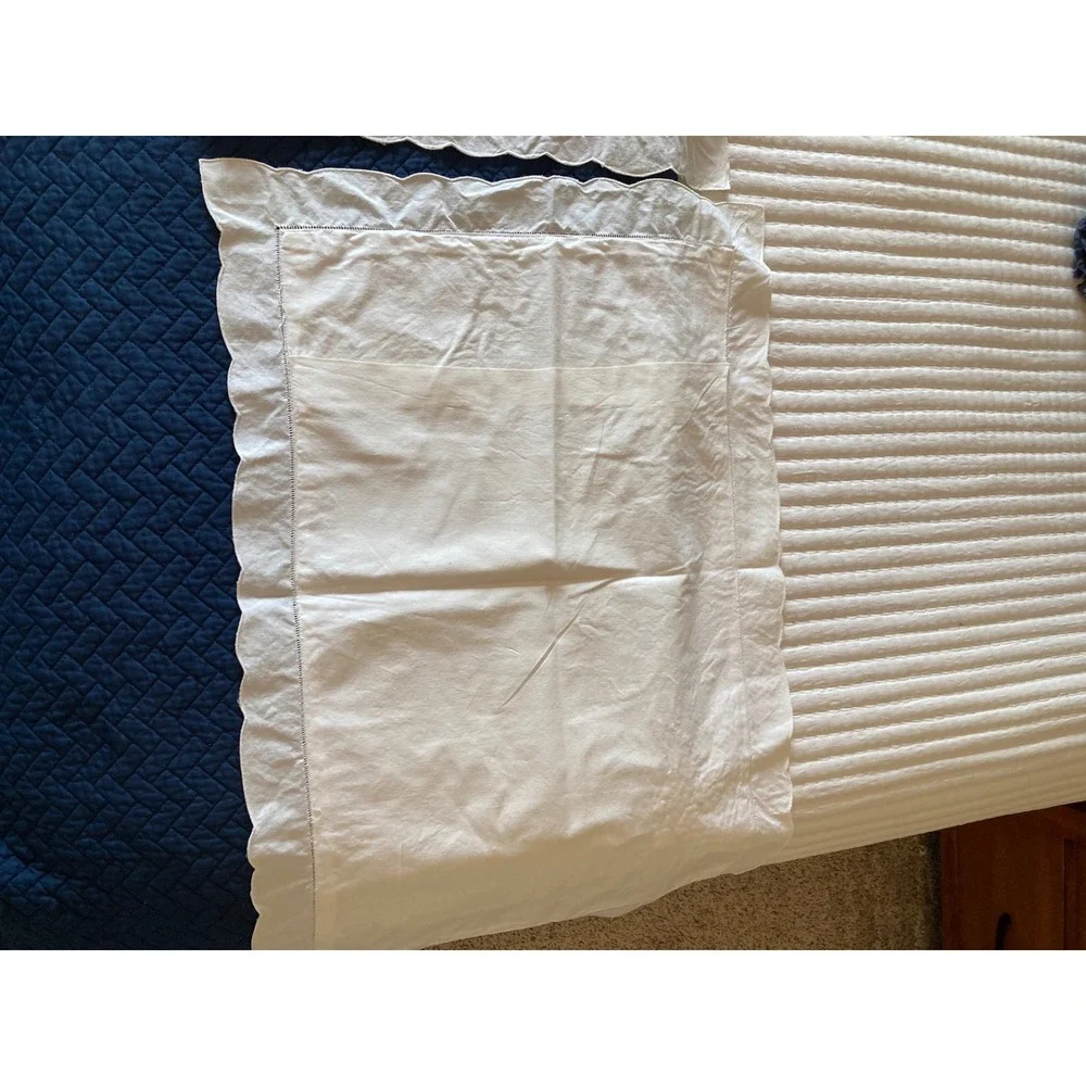 Set of 2 White 30x20
